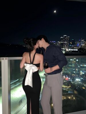 Ảnh bìa của Ghét Anh Đến Mấy, Vẫn Là Chồng Tôi